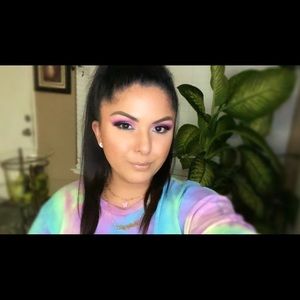 Meet your Posher, Frecia